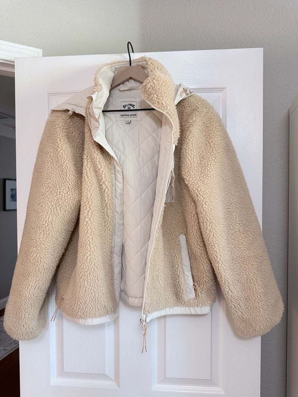 Billabong Adventure Division Sherpa Fleece Quilted Jacket Beige Size L